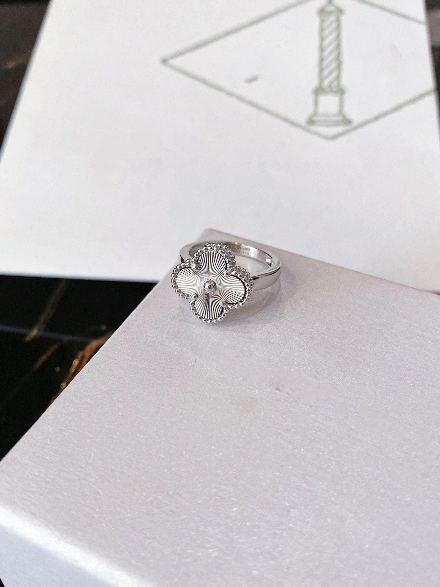 [Raffine]CLOVER SILVER RING