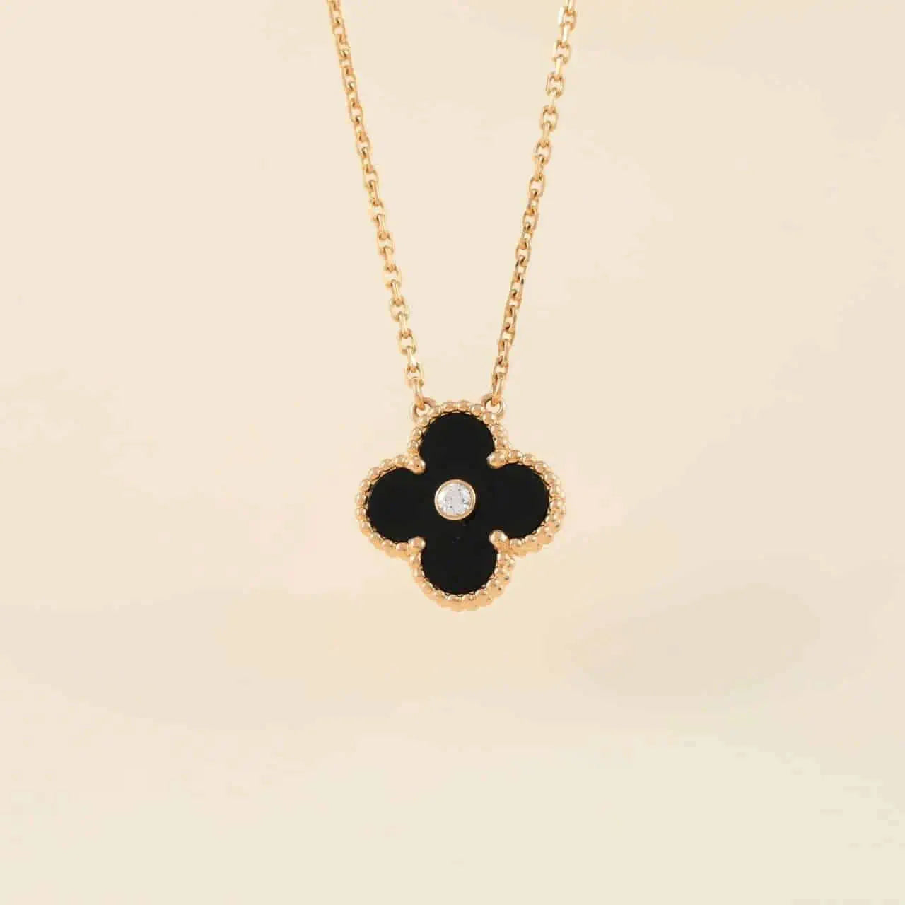 [Raffine]CLOVER 15MM DIAMOND ONYX NECKLACE