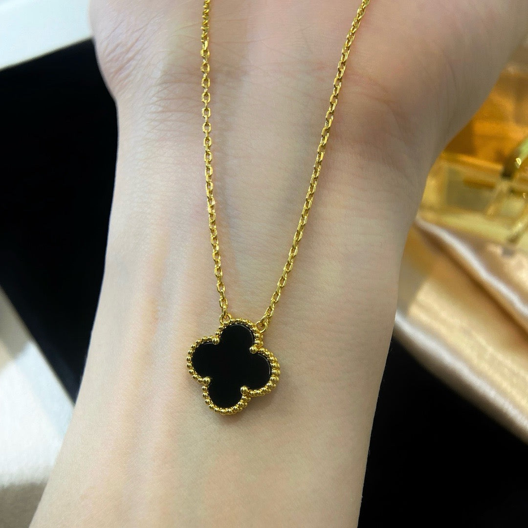 [Raffine]CLOVER 15MM BLACK ONYX SINGLE FLOWER NECKLACE