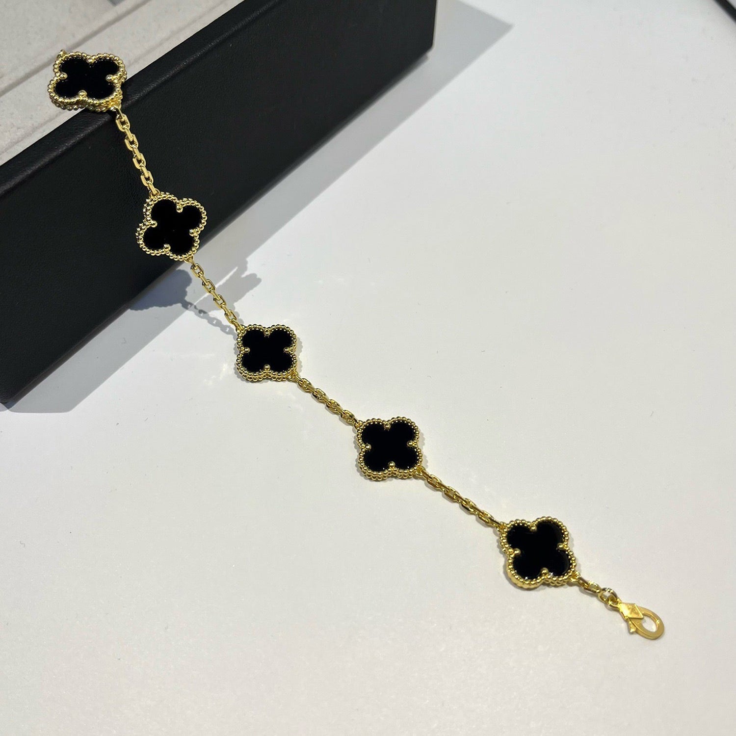 [Raffine]CLOVER  5 MOTIFS BLACK ONYX BRACELET